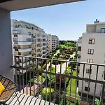 Grapefruit Ursus Balcony&parking Apartman