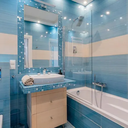 Grapefruit Ursus Balcony&parking Διαμέρισμα