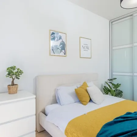 Grapefruit Ursus Balcony&parking * Warschau